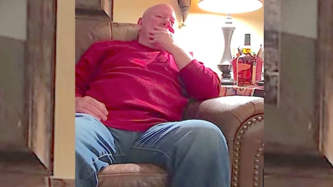 Grandfather collapses because his granddaughter sings a song he wrote in the 1980s